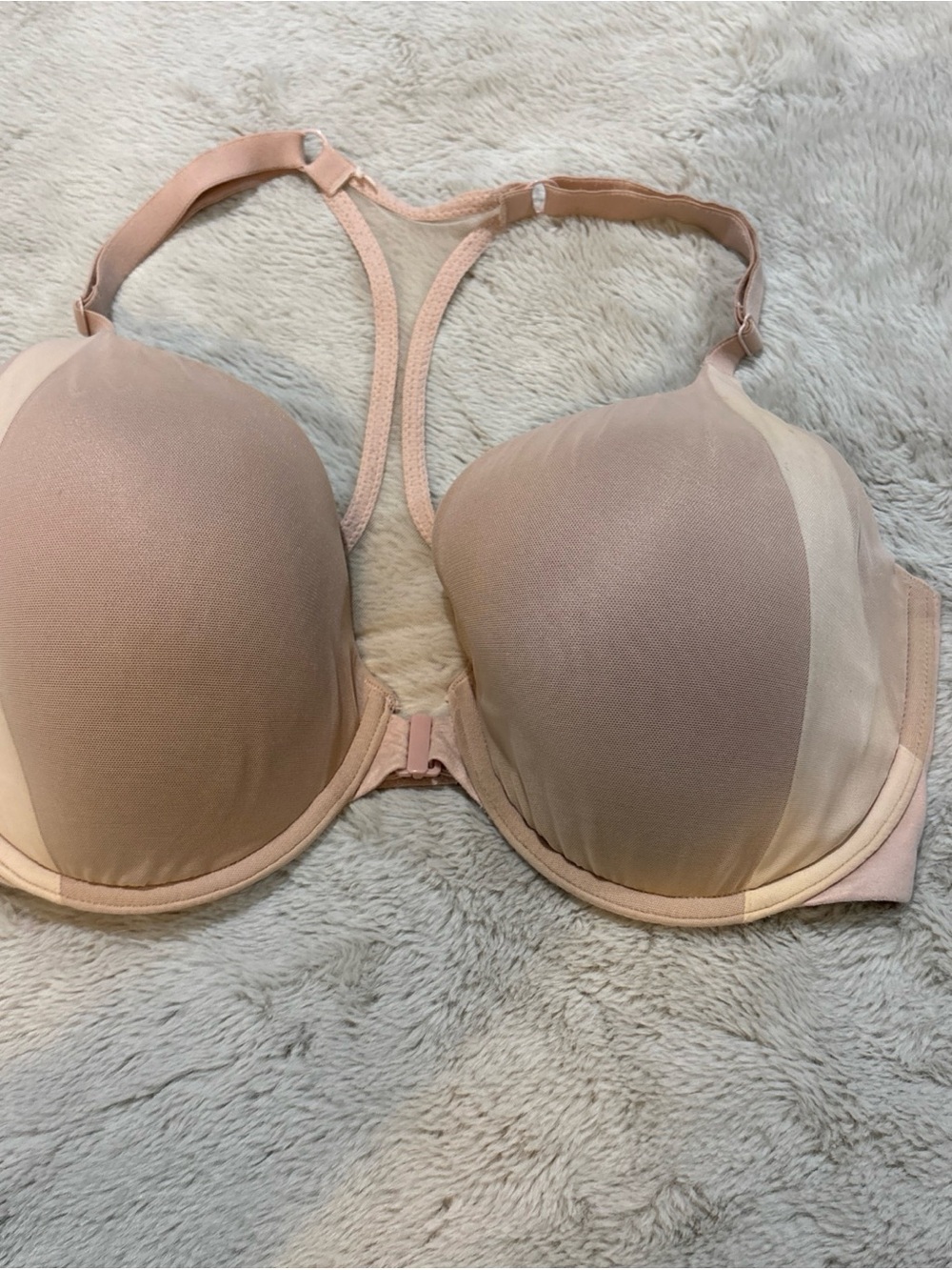 Racerback Perfect Coverage Body By Victoria Bra Victoria's Secret Size 34DDD